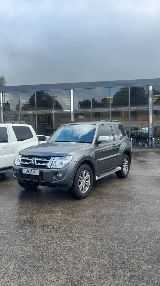 Mitsubishi Pajero - Image 3
