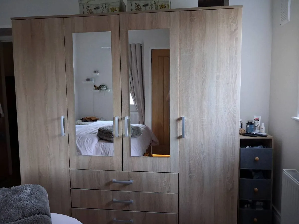 Large wardrobe - Image 2