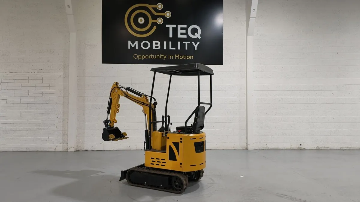 JPC KV12 Mini Digger Excavator - Image 3