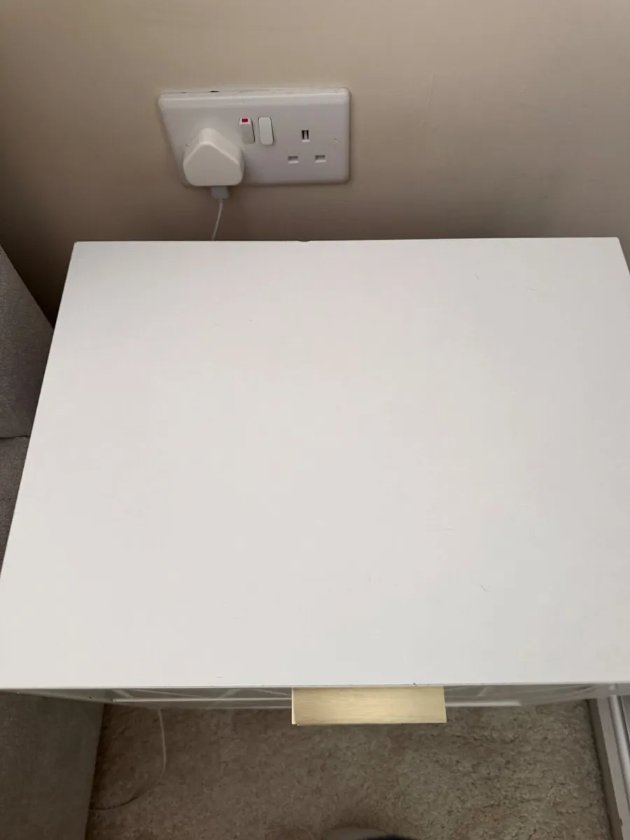 Bedside table - Image 3