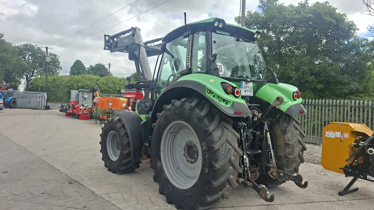 Deutz 6150.4 cw Quicke Loader - Image 2