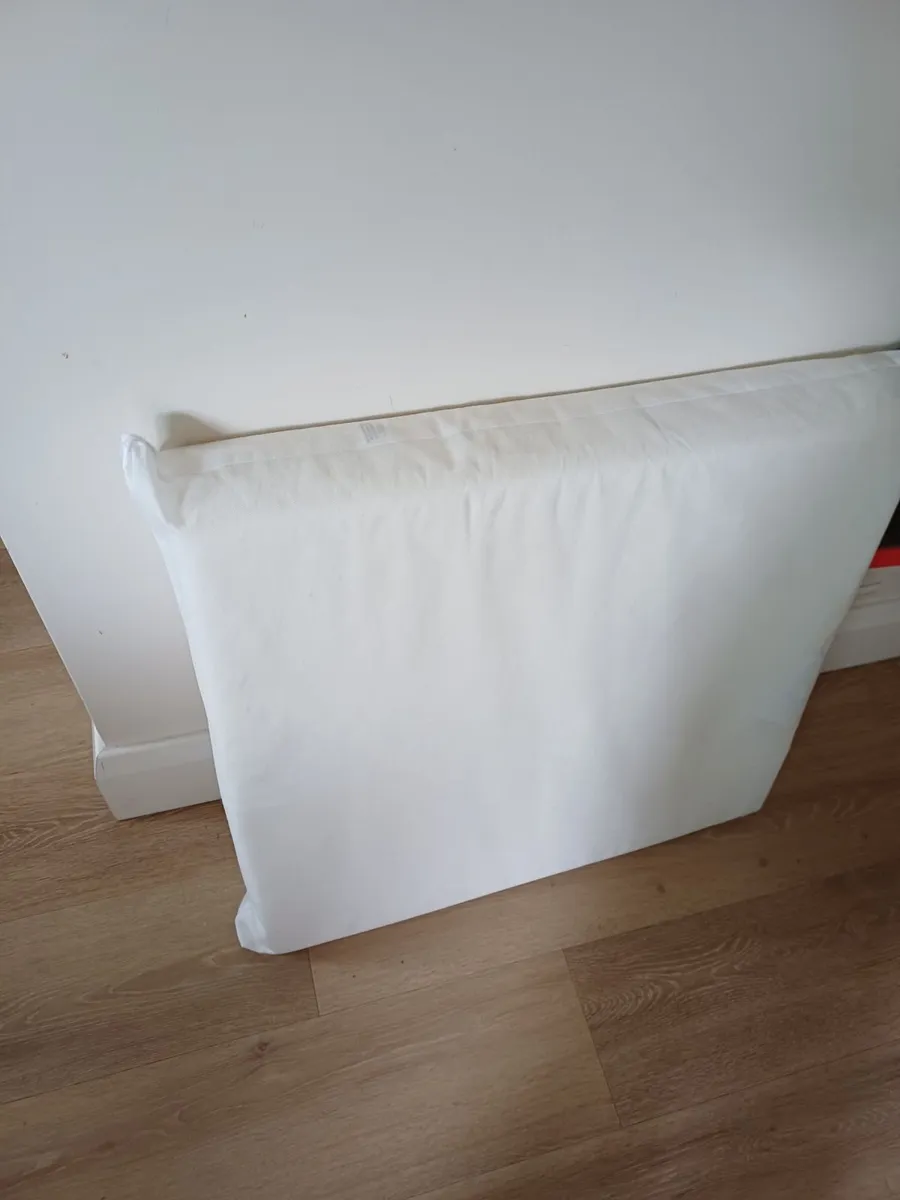 Folding Mattress for Travel Cot - Image 2