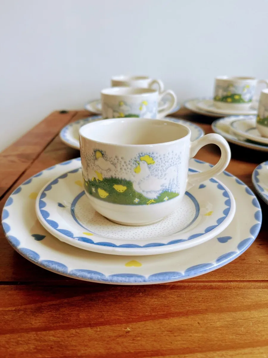 1970s 18 piece English  Ironstone Breakfast set - Image 3