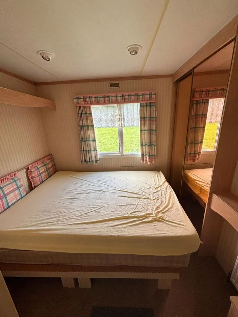 Mobile Home - Image 2