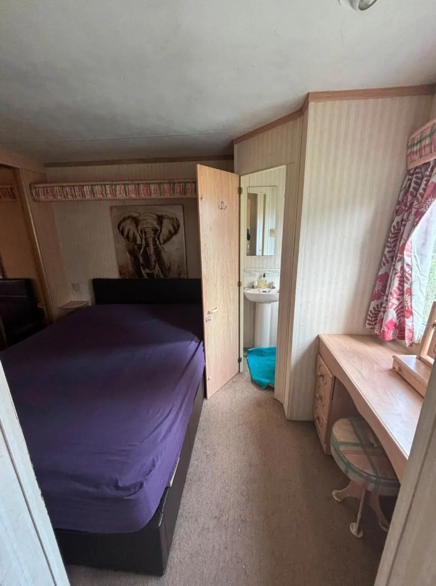 Mobile Home - Image 4