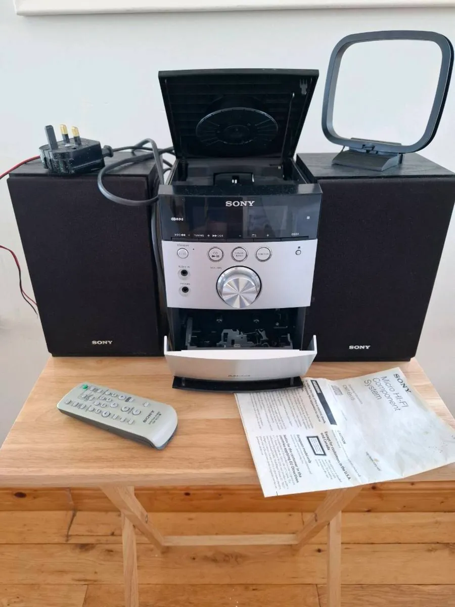 Sony Micro HI-Fi System - Image 2