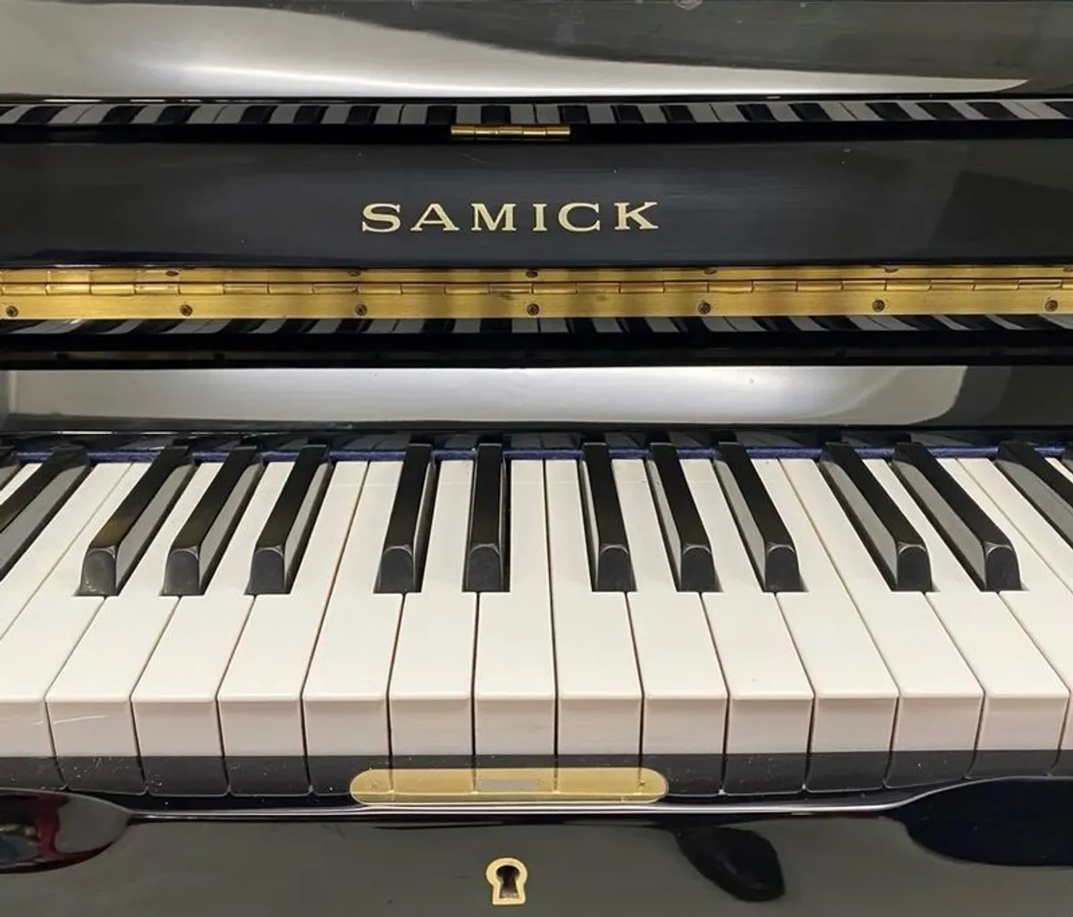 piano - Image 2