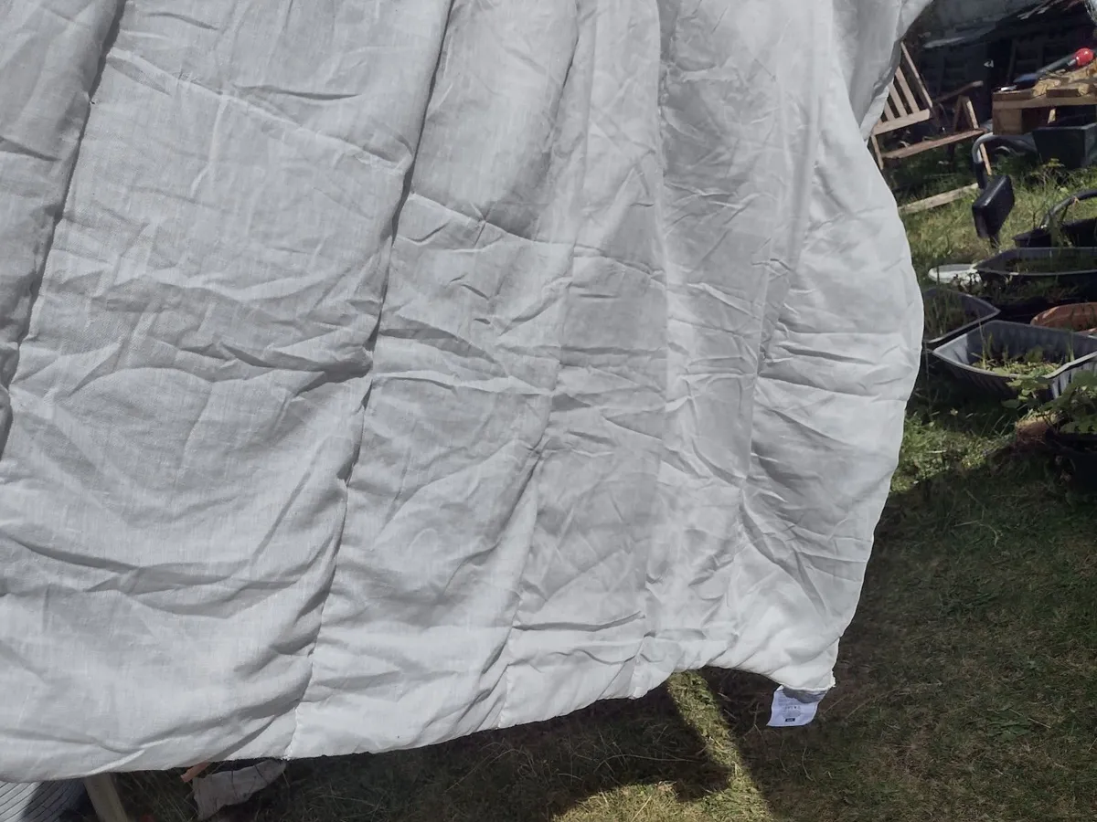 Clean washed king-size duvet 4.5tog - Image 4