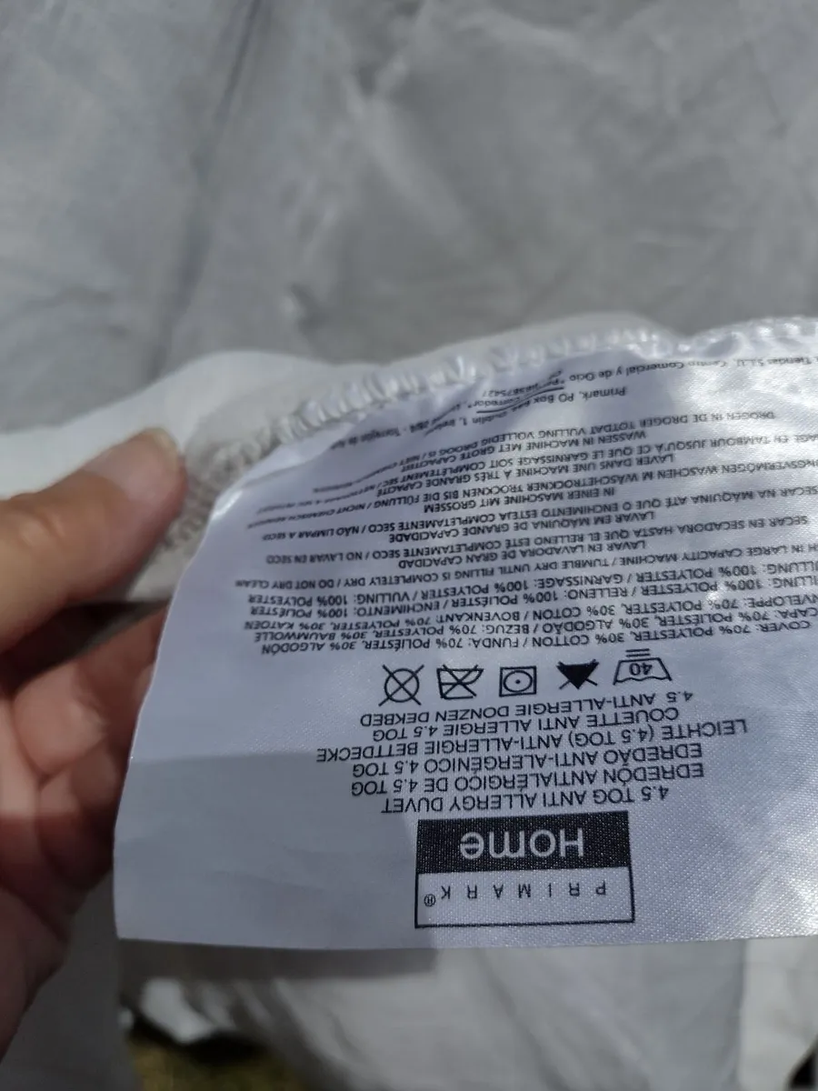 Clean washed king-size duvet 4.5tog - Image 3