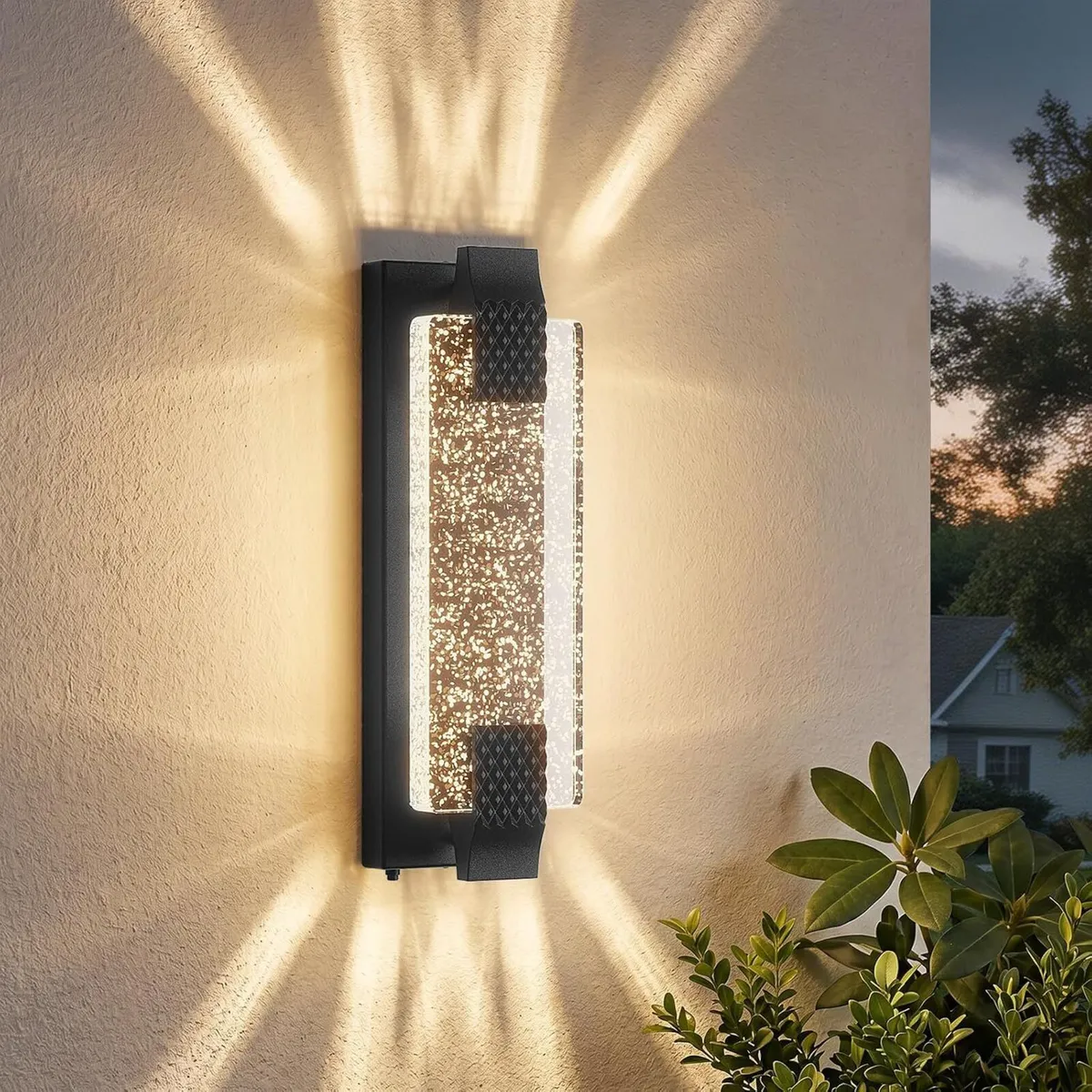 Dusk to Dawn 12W Hardwired LED - Image 1