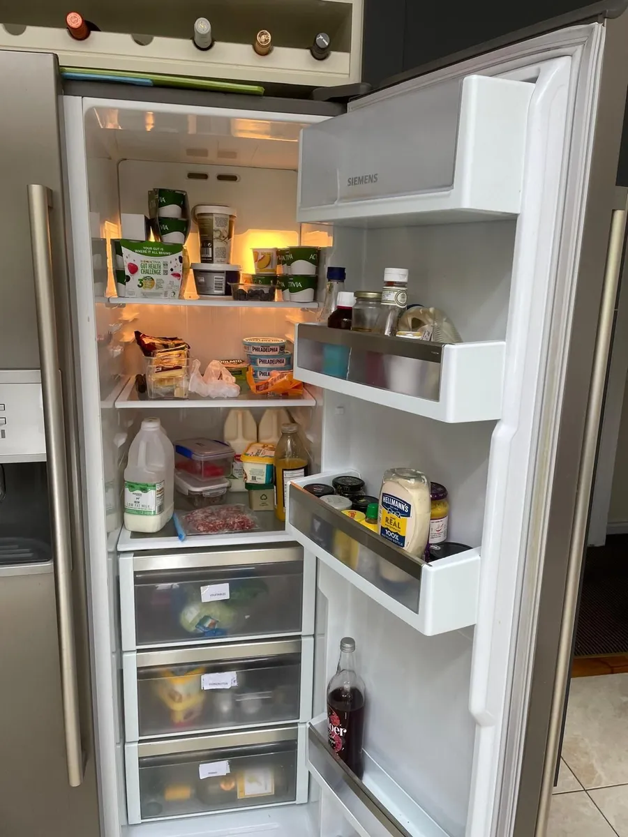 Siemens American Fridge Freezer - Image 3