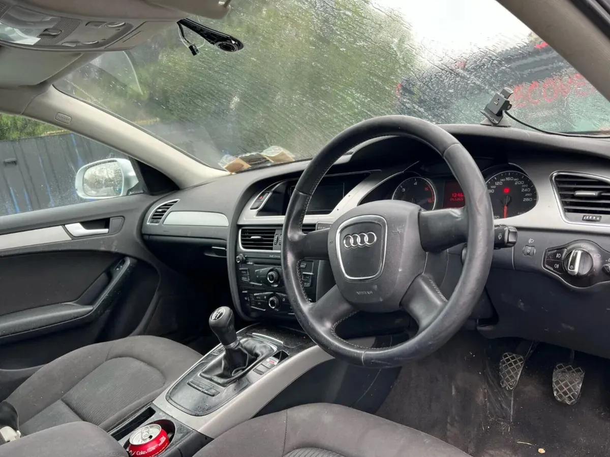 2010 Audi a4 2.0 diesel - Image 2