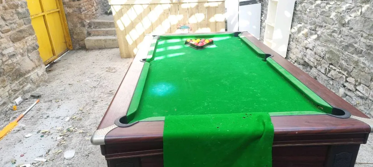 Pool Table - Image 4