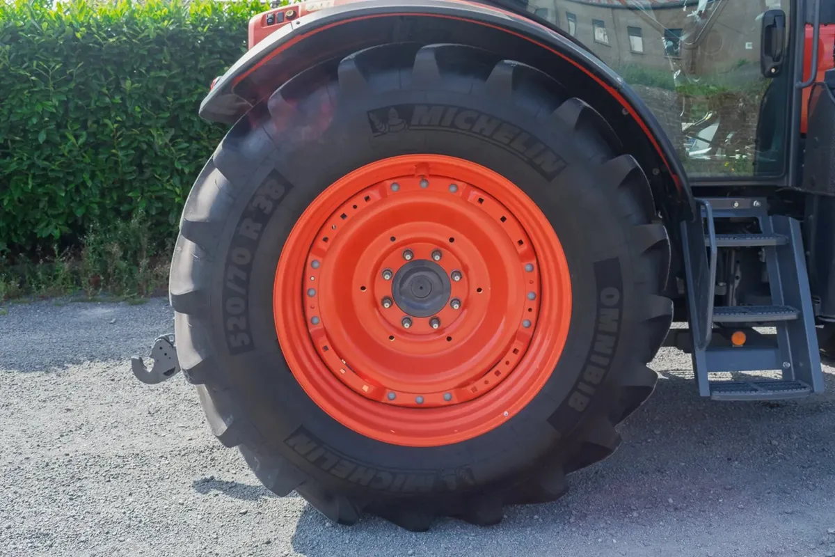 Demo Kubota M6-132 with LK2400H Front Loader - Image 3
