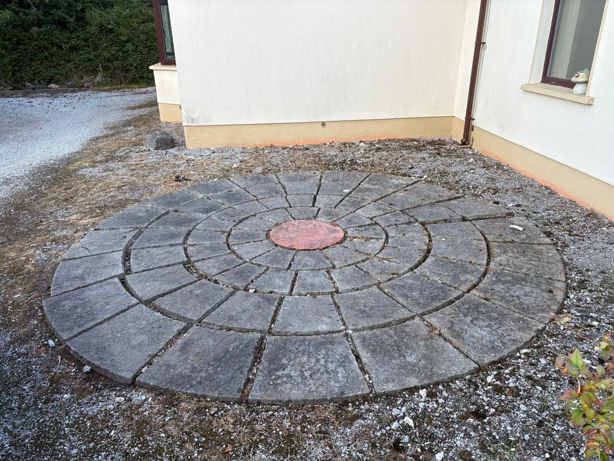 Circular Patio Slabs - Image 1