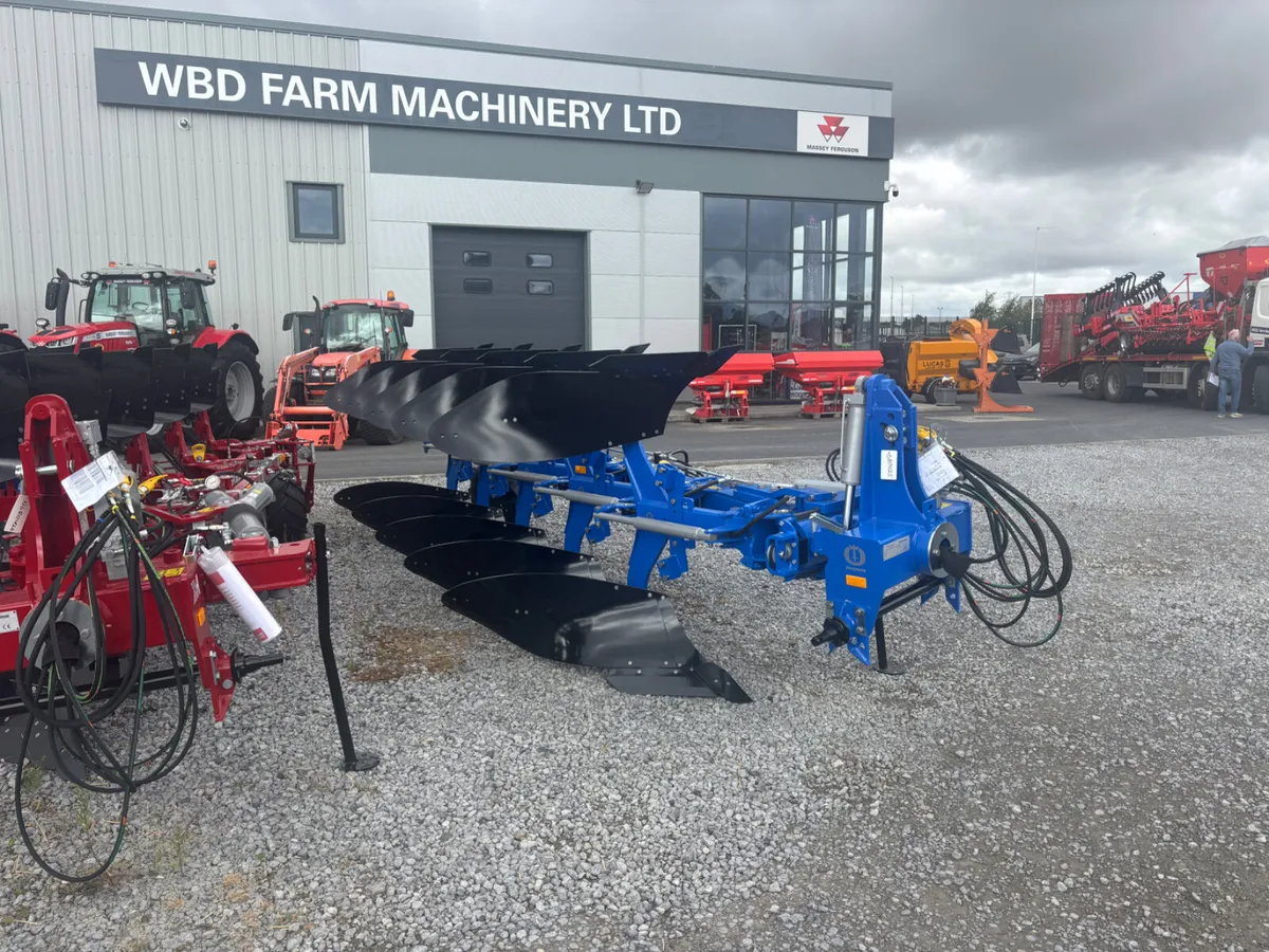 New Overum and Agrolux ploughs - Image 1