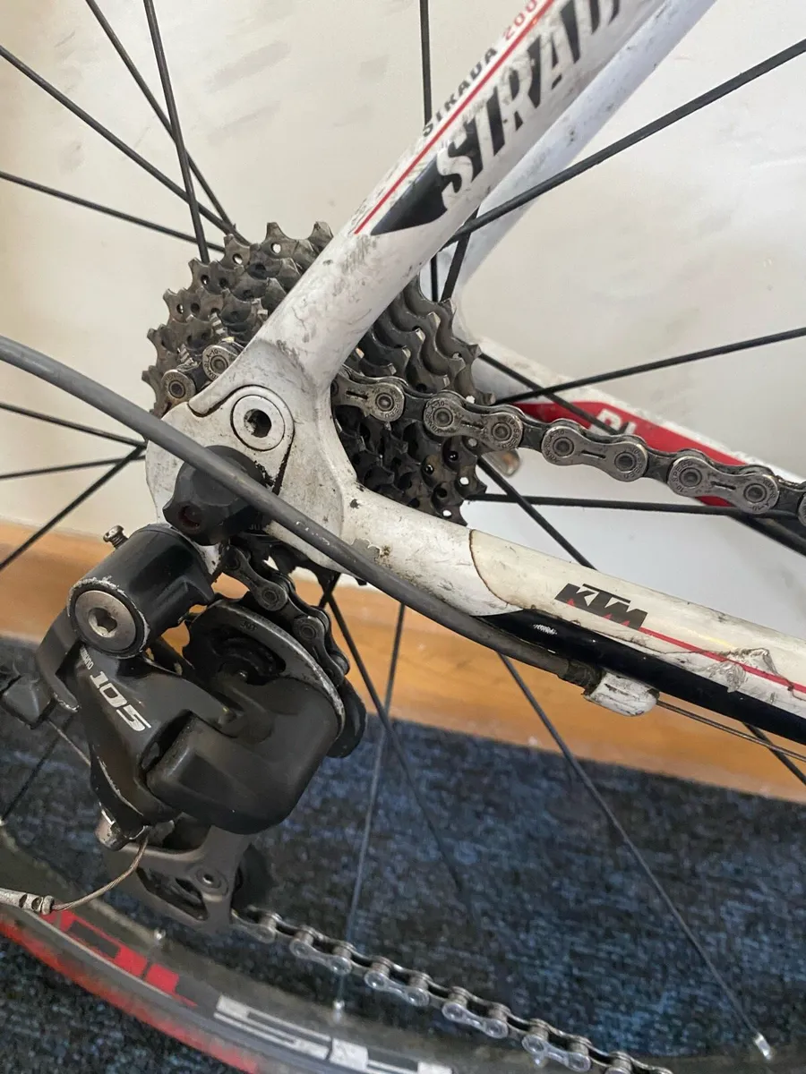 KTM Strada 200 - Image 2