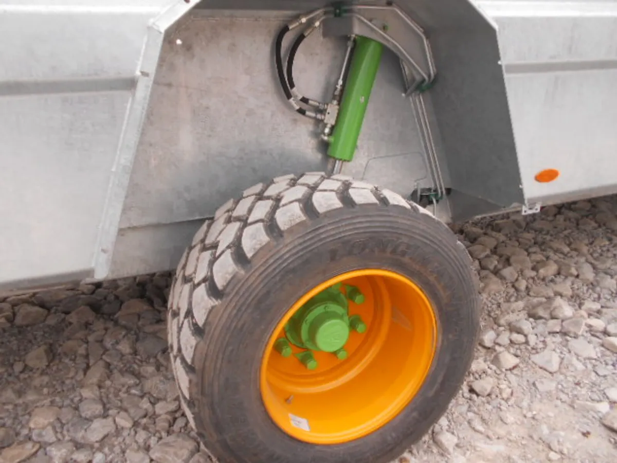 JOSKIN BETIMAX RDS6000 LIVESTOCK TRAILER - Image 4