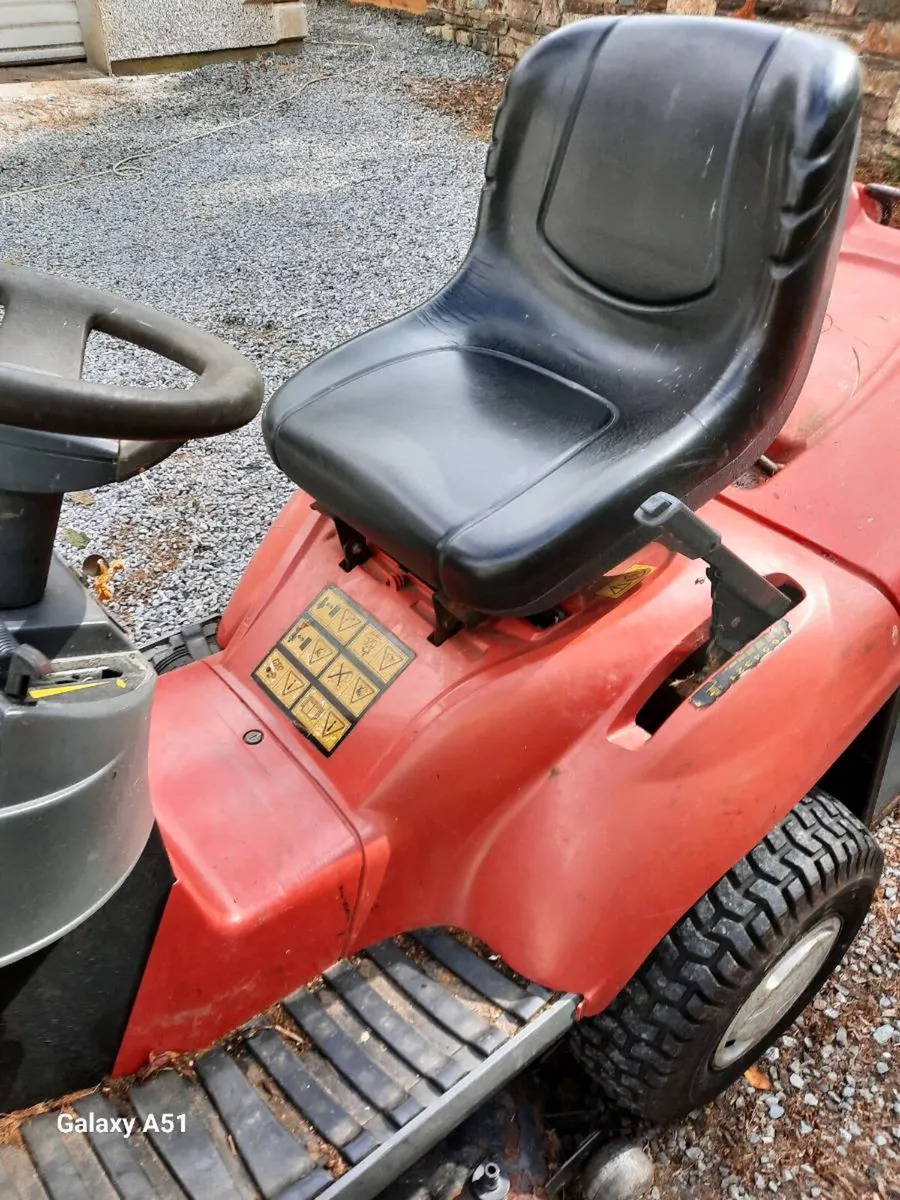 Castelgarden ride on mower - Image 3