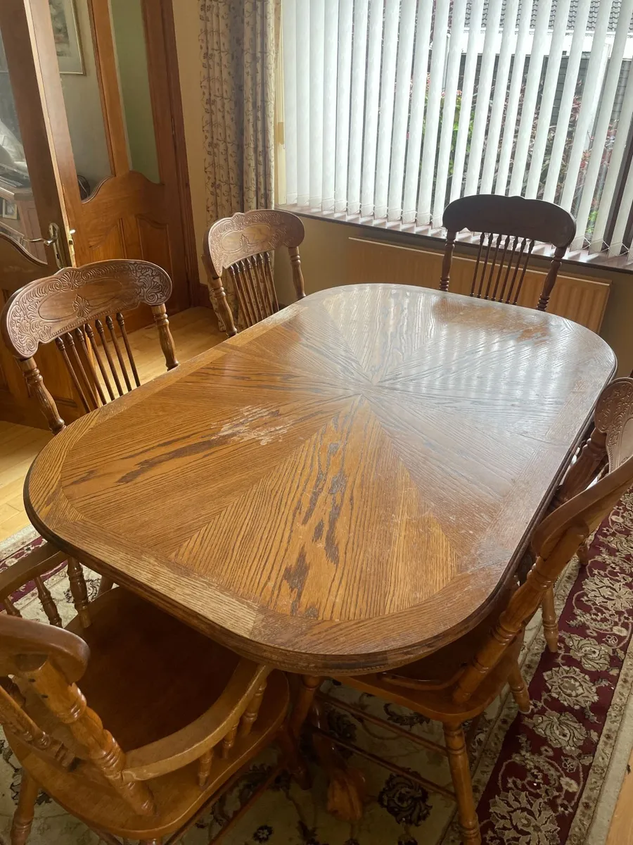 Oak Dining Table & 6 Chairs - Image 1