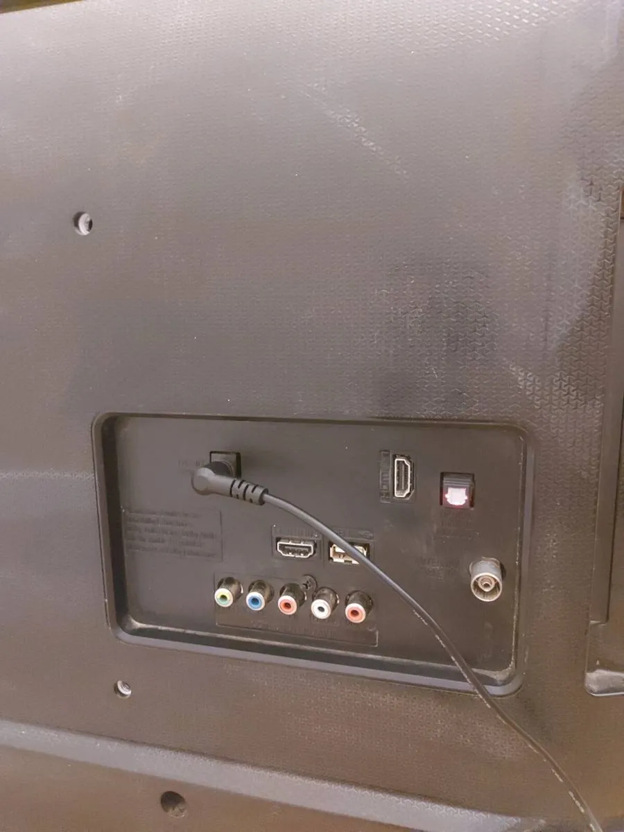 LG 32" led TV - Image 4