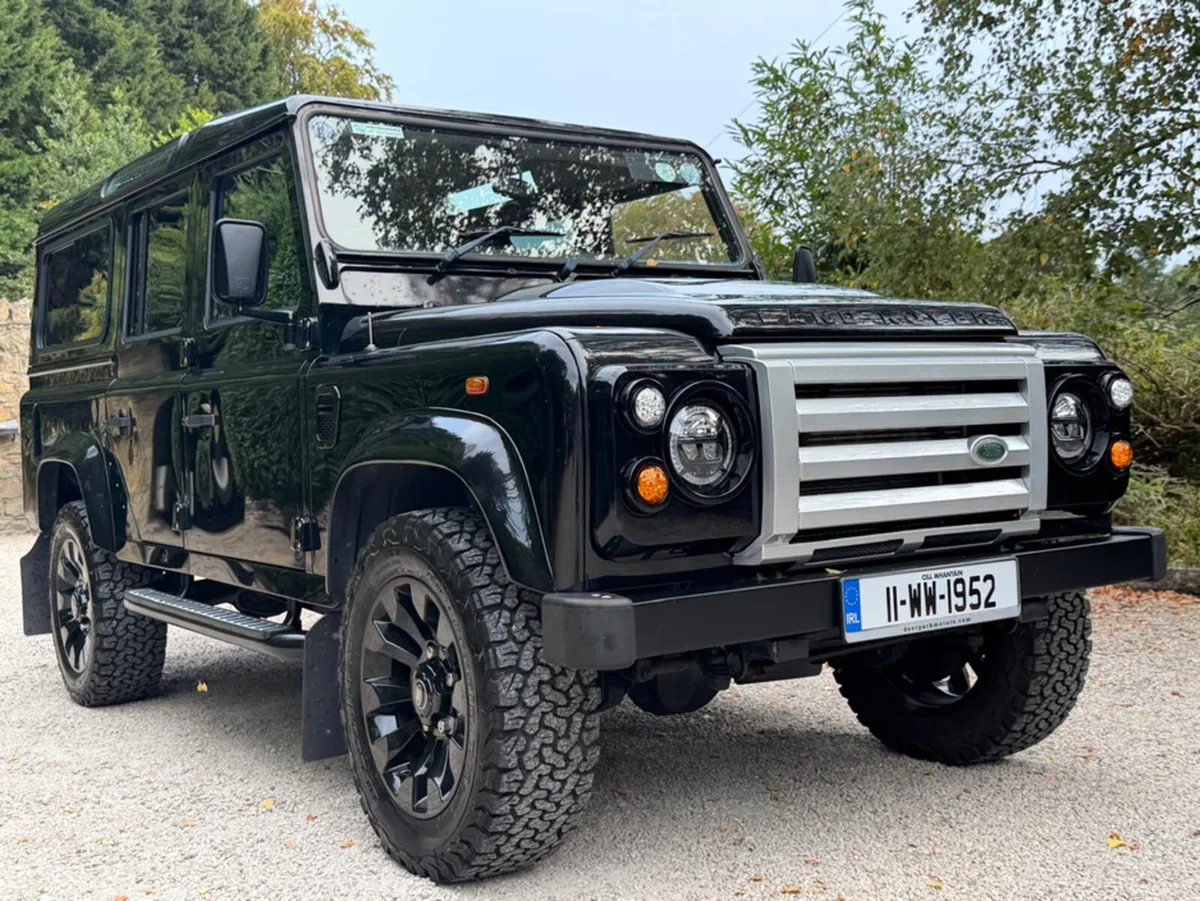 Land Rover Defender 110 2.4 300 TDI *Only 113000km - Image 1