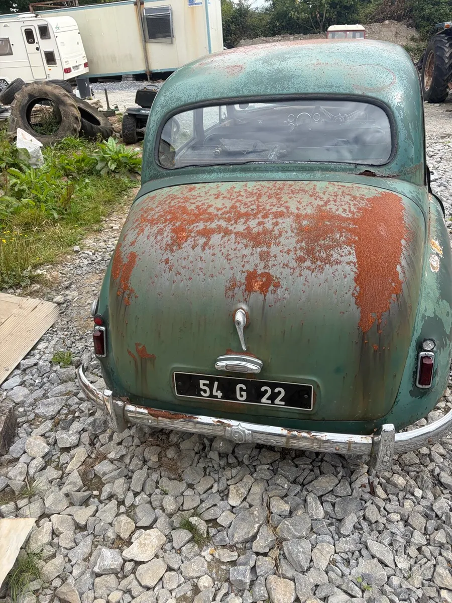 Daimler Conquest - Image 2