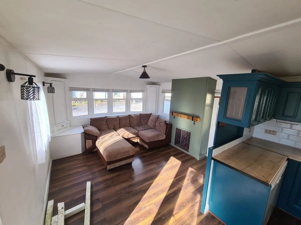 ABI Ashford 36x12 - 3  Bedroom - Image 4