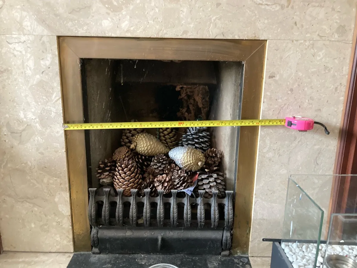 Fireplace mantelpiece - Image 3