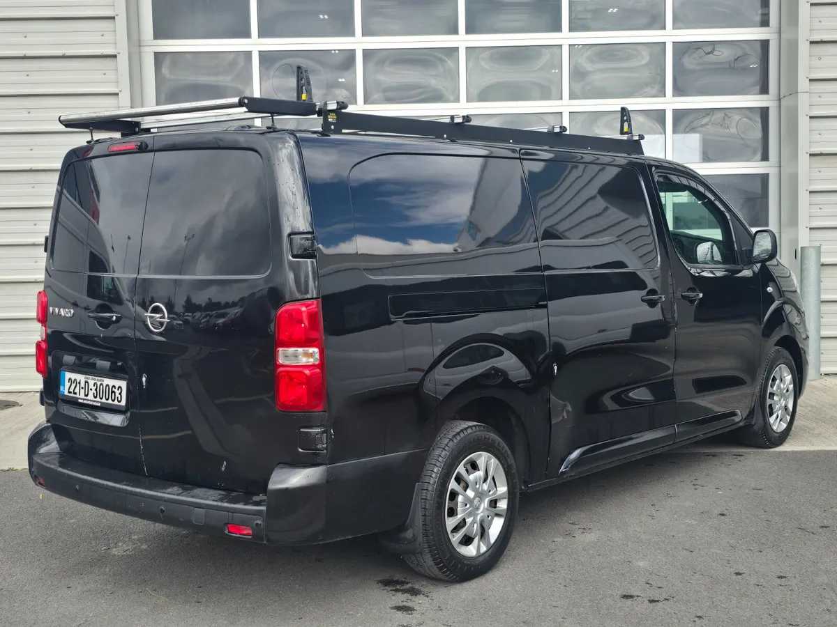 Opel Vivaro 2022 - Image 3