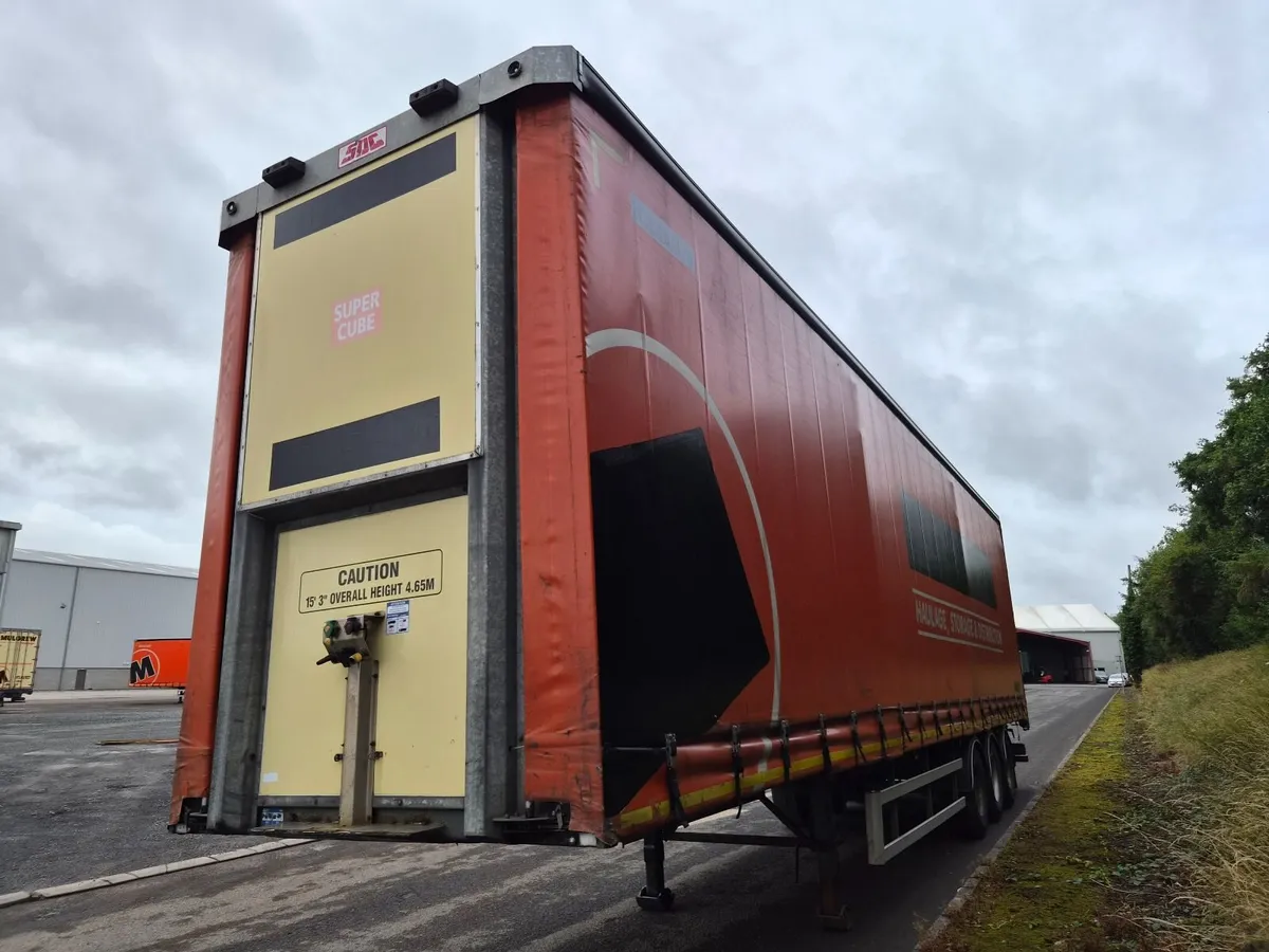 2015 SDC Curtainsider - Image 3