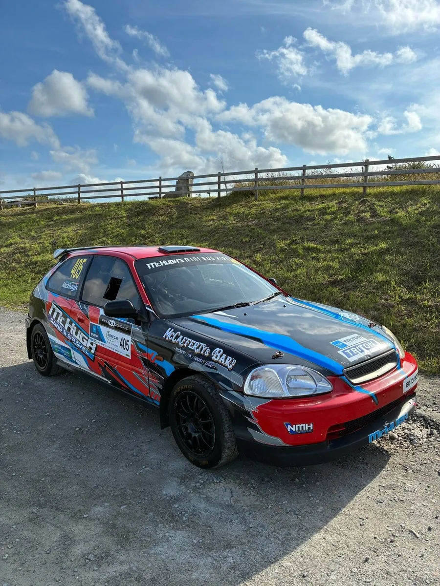 Honda civic rally car - Image 2