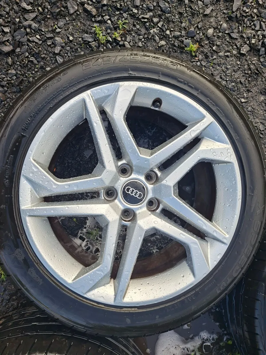 18" Genuine Audi A6 S Line Alloys with tyres - Image 1