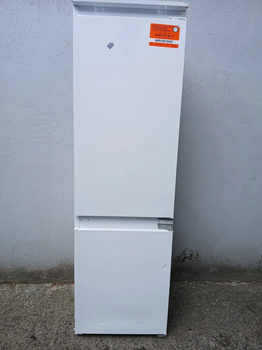 1 INTEGRETED FRIDGE AND FREEZER EX DISPLAY BRAND N - Image 4