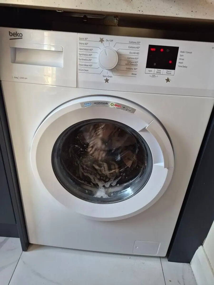 Beko Washing Machine - Image 1