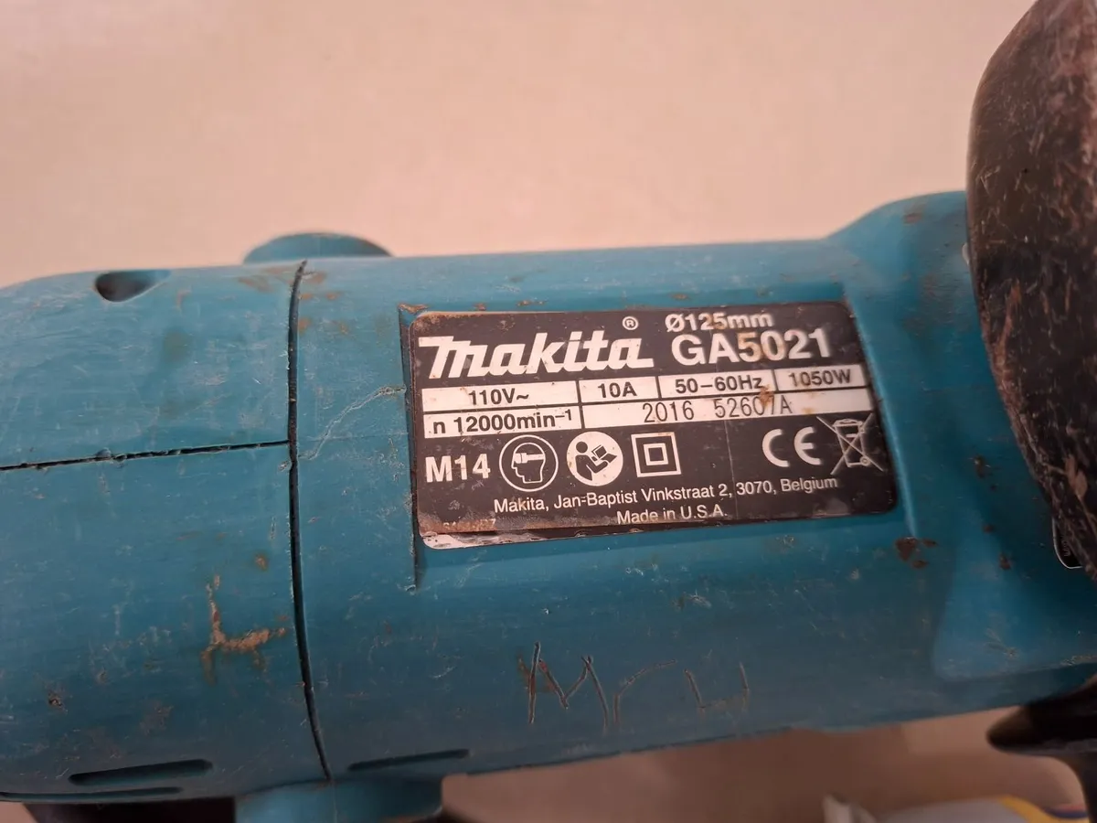 Makita GA5021 125mm Grinder 110v - Image 3