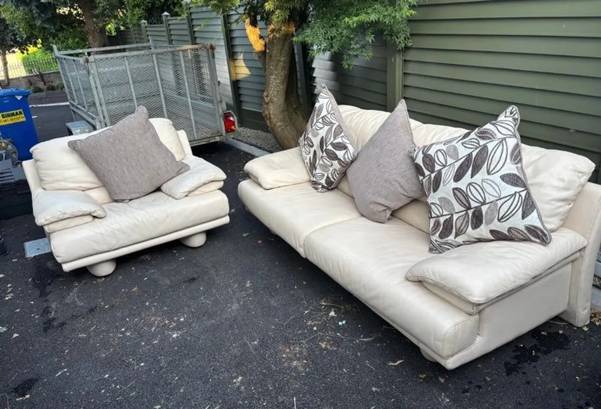 cream leather suite - Image 1