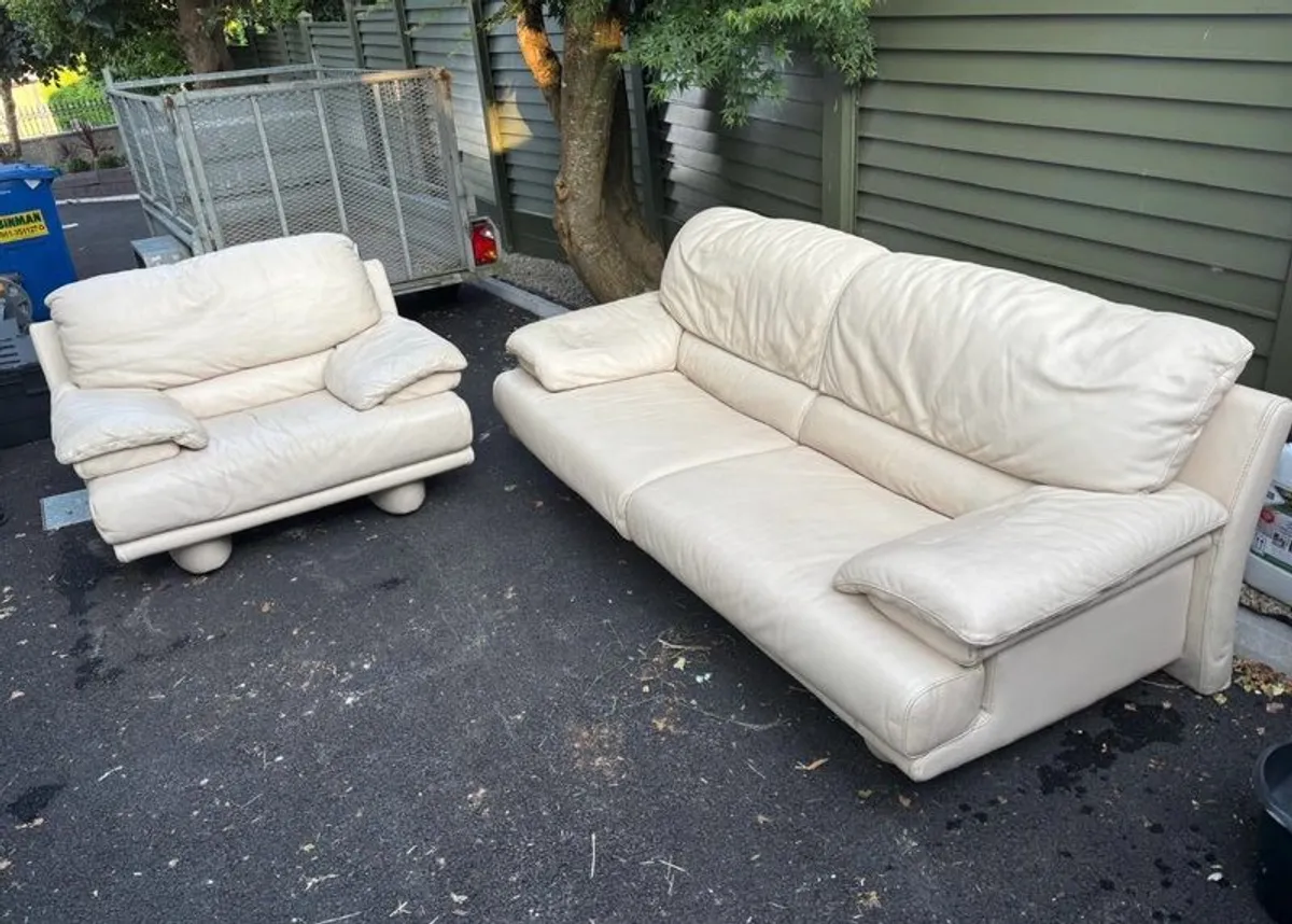 cream leather suite - Image 4