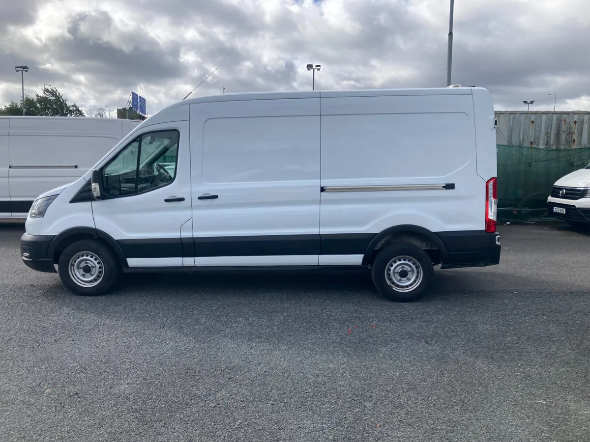 Ford Transit 2022 - Image 4