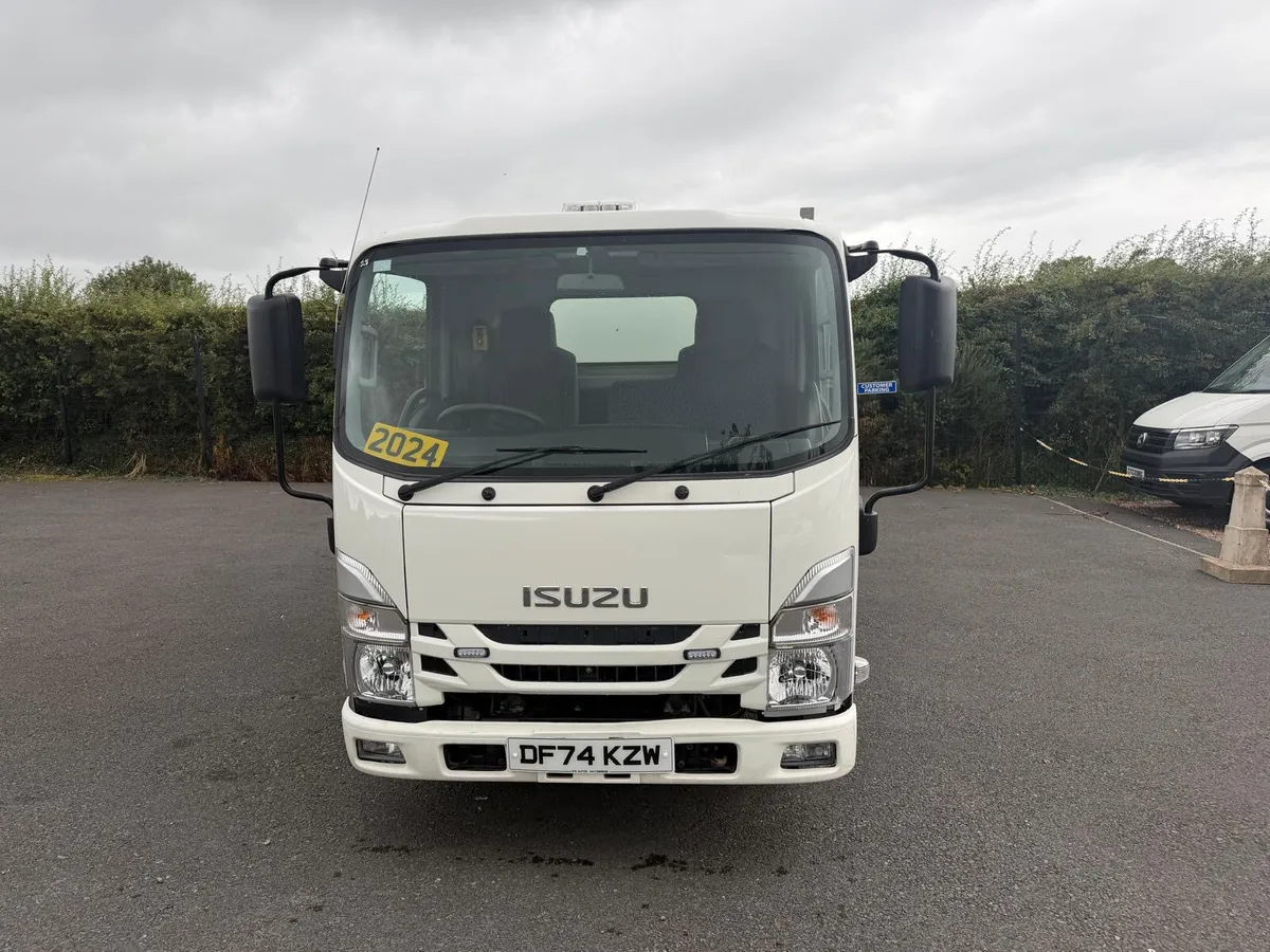 Isuzu Grafter N35 125 Utility Truck ARB Tipper - Image 2