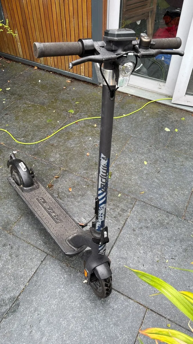 Electric Scooter - Image 1