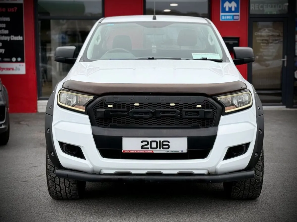 Ford Ranger XL 4X4 DCB TDCI // KING CAB // BOOK VI - Image 2