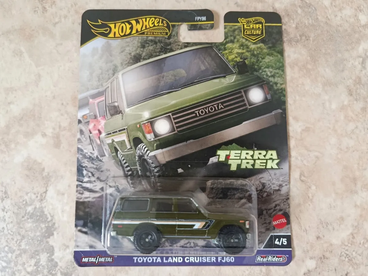 Hot Wheels Toyota Land Cruiser FJ60 Terra Trek Car - Image 1