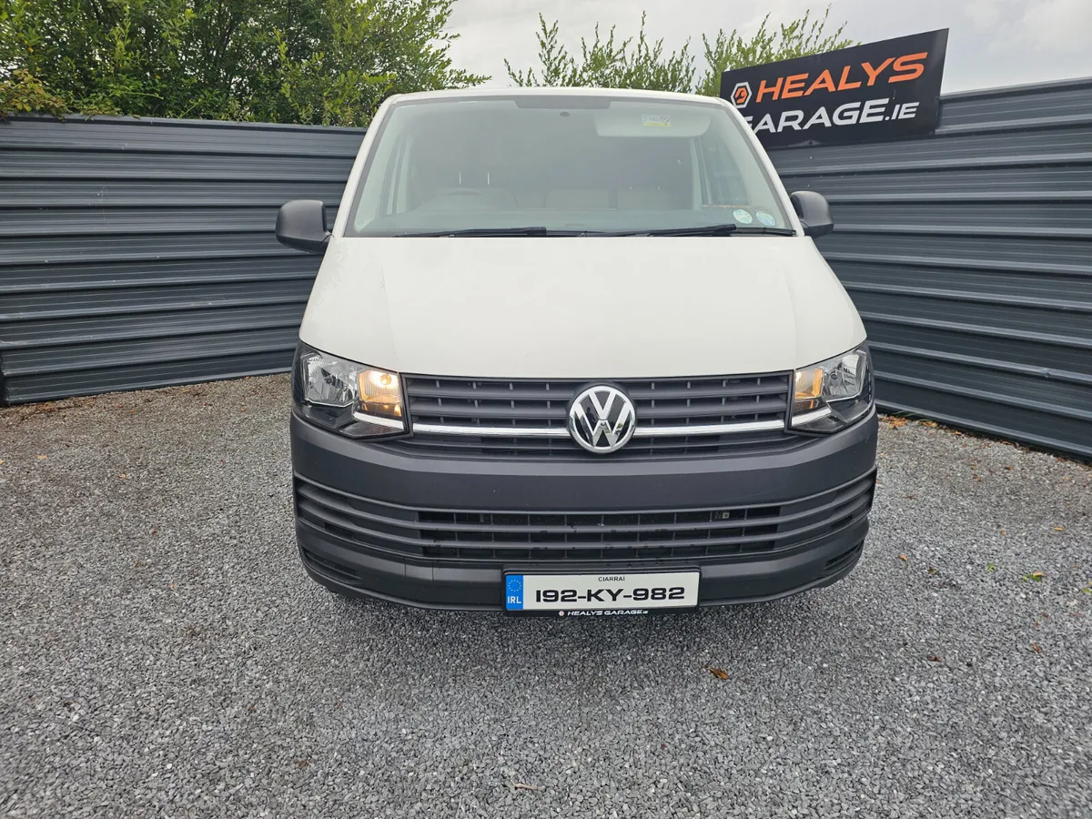 2019 Volkswagen Transporter Low Kms! - Image 3