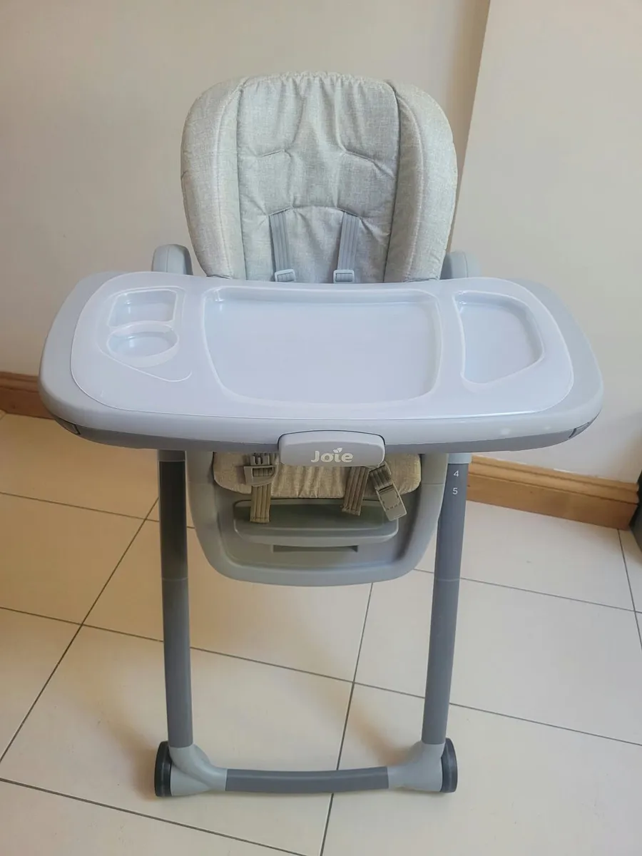 Joie Feeding chair - Image 2