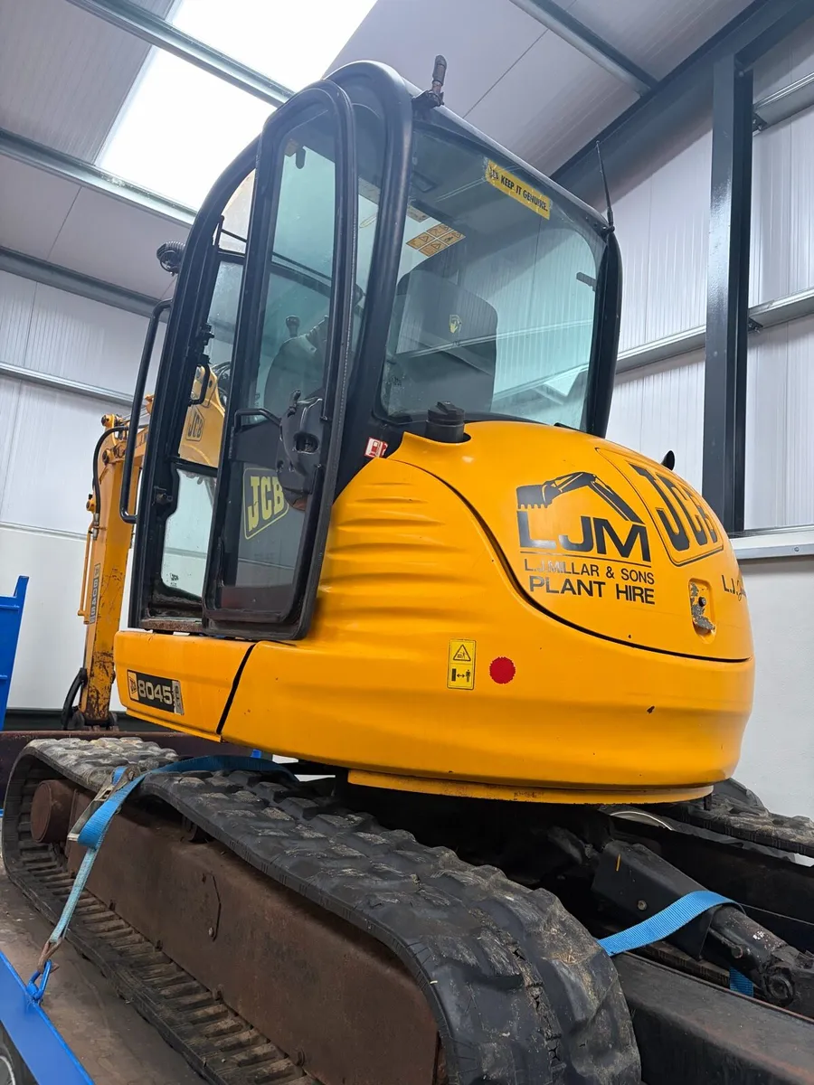 JCB digger - Image 2