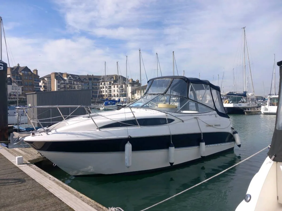 Bayliner Cierra 2355 Boat - Image 3