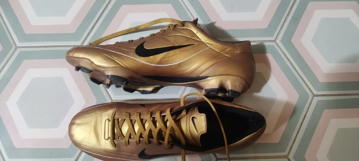 Nike Mercurial Vapor II R9 Gold FG Football Boots - Image 4