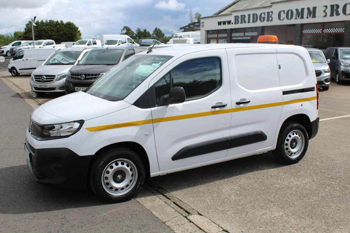 2025 Vauxhall Combo L1H1 Prime - Image 3