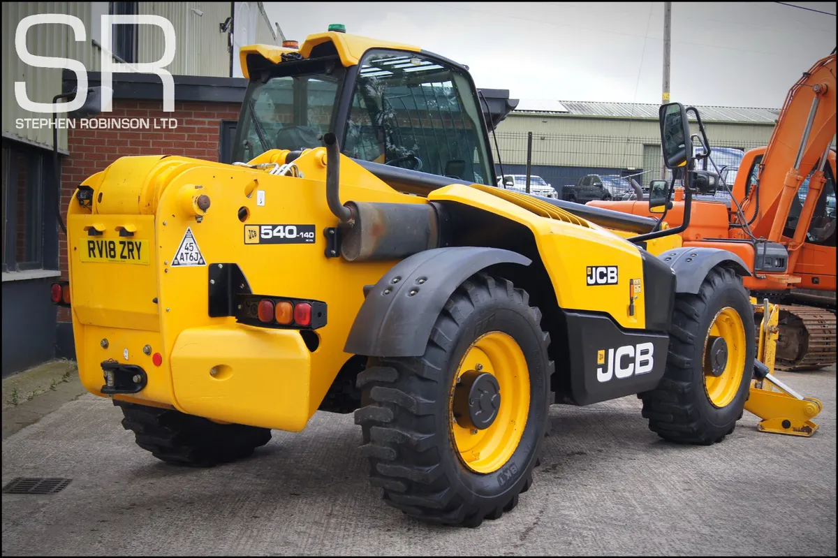 2018 JCB 540-140 - Image 3